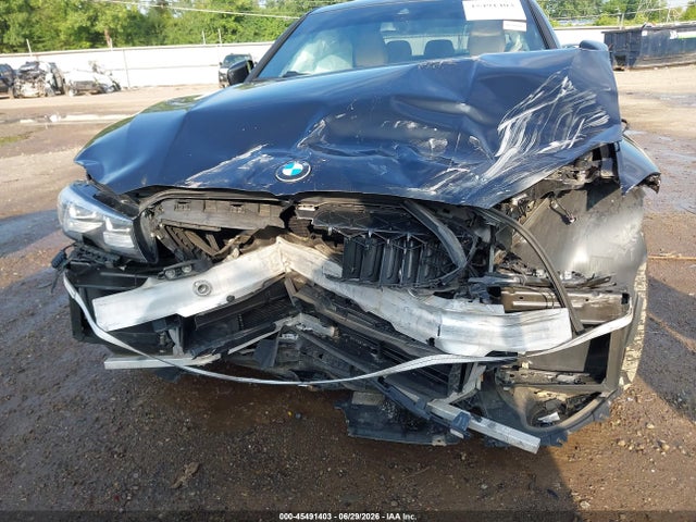 2020 Bmw 330i Xdrive მანქანა იყიდება აუქციონზე, vin: 3MW5R7J09L8B45676, აუქციონის ნომერი: 45491403