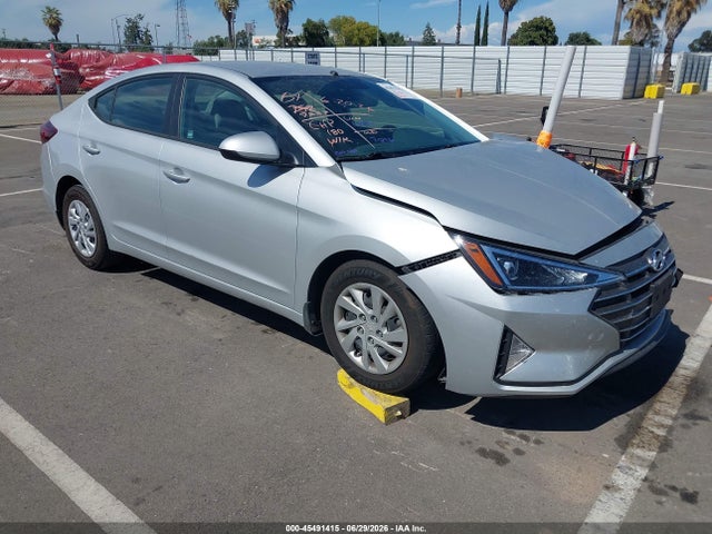 Hyundai ELANTRA SE 2019 5NPD74LF0KH477294 главное изображение