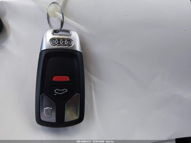 Продаж на аукціоні авто 2017 Audi A4 Premium Plus, vin: WAUENAF40HN016752, номер лоту: 45491417