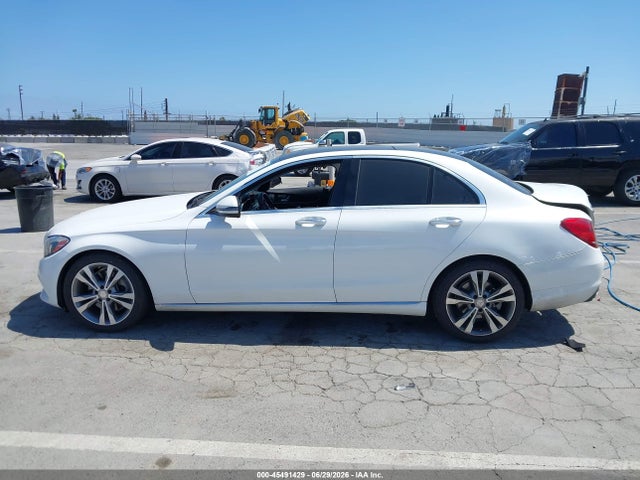 Mercedes-Benz C 300 2017 55SWF4JB2HU189925 Image 14