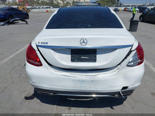Mercedes-Benz C 300 2017 55SWF4JB2HU189925 Image 6