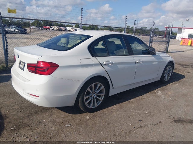 Продаж на аукціоні авто 2017 Bmw 320i, vin: WBA8E1G33HNU18560, номер лоту: 45491493