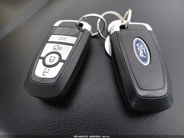 3FA6P0UU8JR278817 Ford Fusion Hybrid S