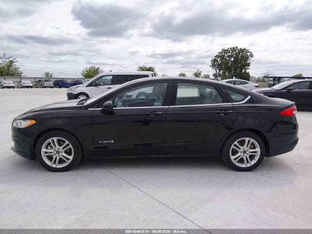3FA6P0UU8JR278817 Ford Fusion Hybrid S