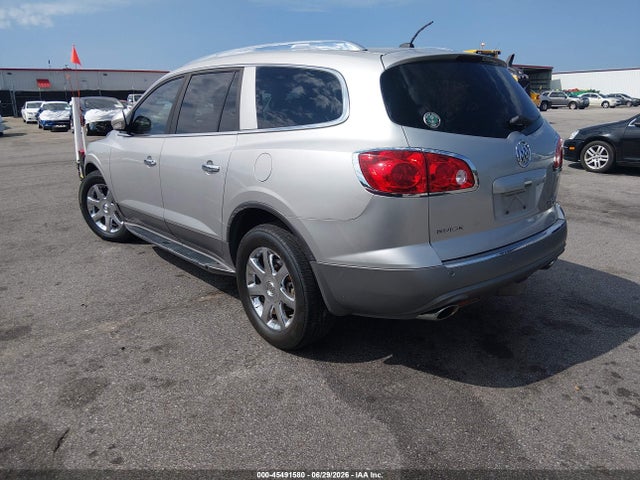 45491580 :رقم المزاد ، 5GAER23728J107154 vin ، 2008 Buick Enclave Cxl مزاد بيع