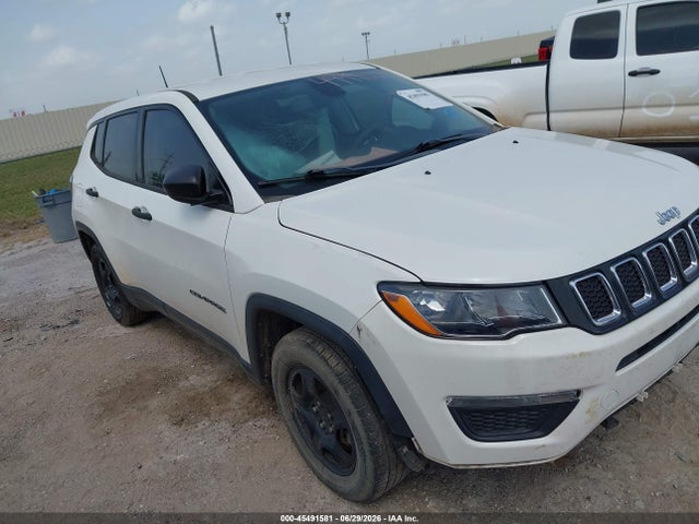 Jeep Compass Sport Fwd 2019 3C4NJCAB3KT715851 main image