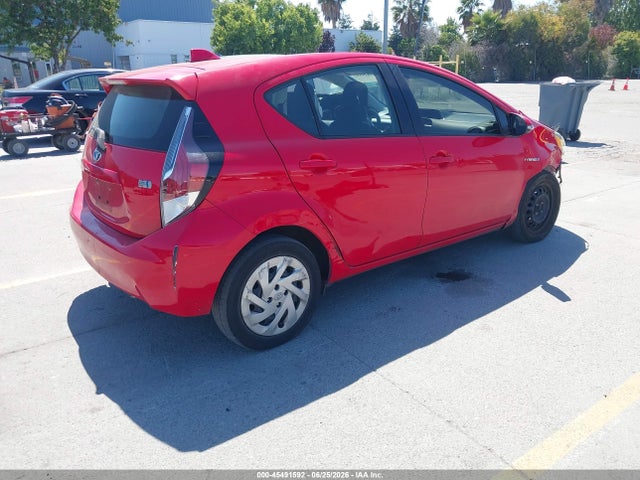 Toyota Prius C One 2016 JTDKDTB33G1131675 Image 4