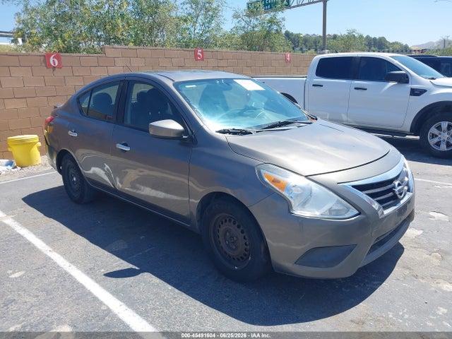 3N1CN7AP8HK428425 Nissan Versa 1.6 Sv