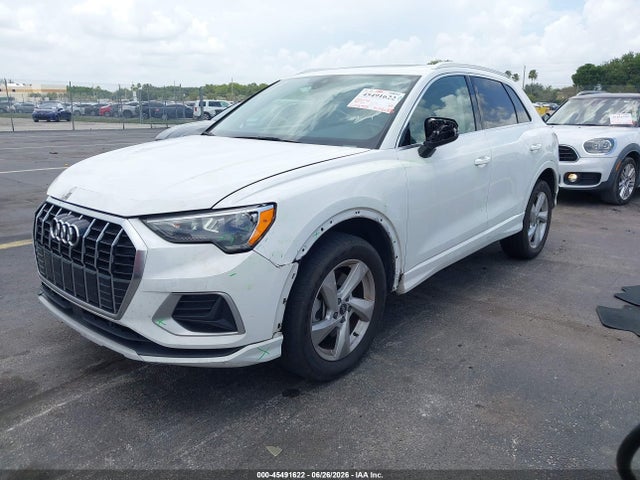 2021 Audi Q3 Premium 40 Tfsi Quattro Tiptronic მანქანა იყიდება აუქციონზე, vin: WA1AUCF34M1100351, აუქციონის ნომერი: 45491622