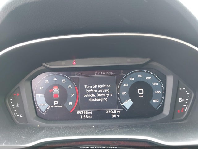 2021 Audi Q3 Premium 40 Tfsi Quattro Tiptronic მანქანა იყიდება აუქციონზე, vin: WA1AUCF34M1100351, აუქციონის ნომერი: 45491622