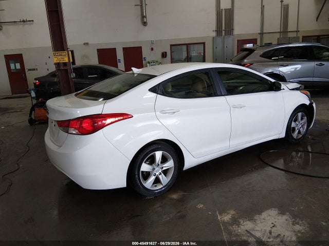 Продаж на аукціоні авто 2013 Hyundai Elantra Gls, vin: 5NPDH4AE1DH241814, номер лоту: 45491627