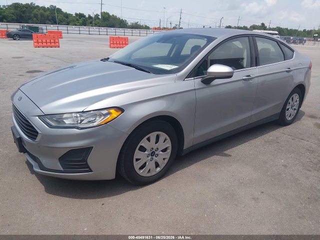 Ford FUSION S 2020 3FA6P0G79LR196698 Image 2