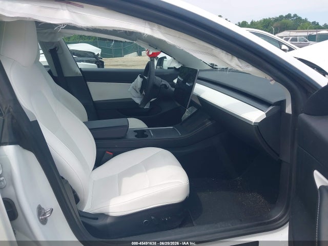 45491638 :رقم المزاد ، 5YJ3E1EBXMF926637 vin ، 2021 Tesla Model 3 Long Range Dual Motor All-wheel Drive مزاد بيع