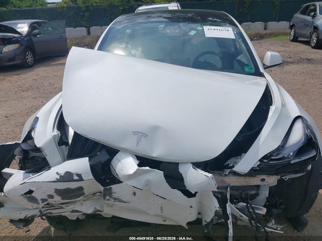 45491638 :رقم المزاد ، 5YJ3E1EBXMF926637 vin ، 2021 Tesla Model 3 Long Range Dual Motor All-wheel Drive مزاد بيع