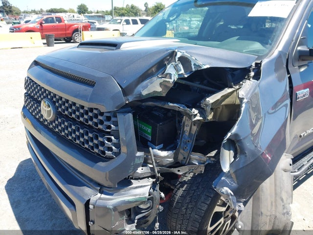 5TFDY5F15KX823394 Toyota Tundra Sr5 5.7l V8