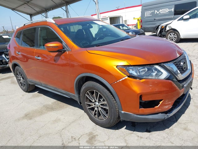 2017 5N1AT2MN7HC760428 main image