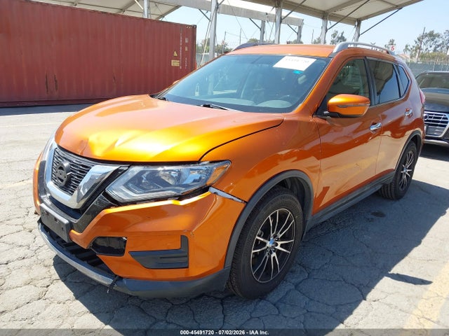Nissan ROGUE SV 2017 5N1AT2MN7HC760428 Image 2