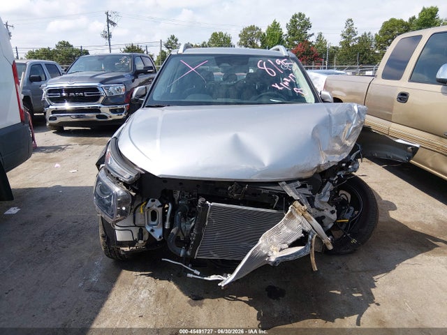 2023 Hyundai Venue Sel მანქანა იყიდება აუქციონზე, vin: KMHRC8A31PU248195, აუქციონის ნომერი: 45491727