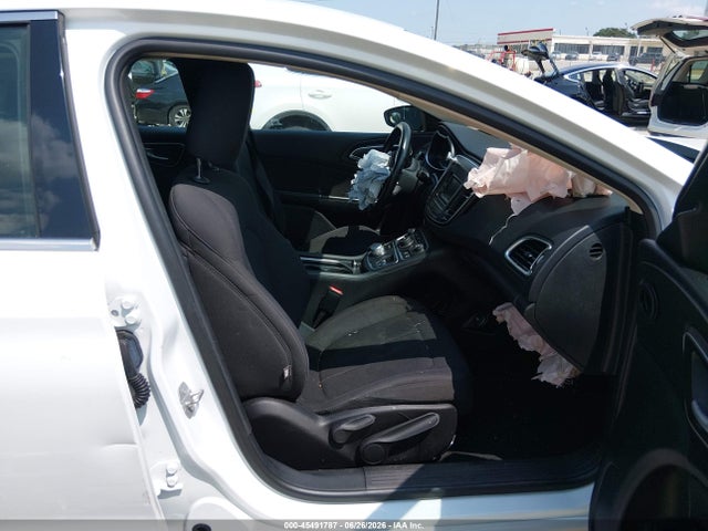 Продаж на аукціоні авто 2015 Chrysler 200 Limited, vin: 1C3CCCAB7FN714617, номер лоту: 45491787