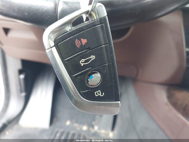 Продажа на аукционе авто 2015 Bmw X5 Xdrive35i, vin: 5UXKR0C50F0P04308, номер лота: 45491823