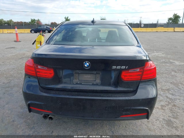 BMW 328I 2014 WBA3C1C5XEK115893 Image 18