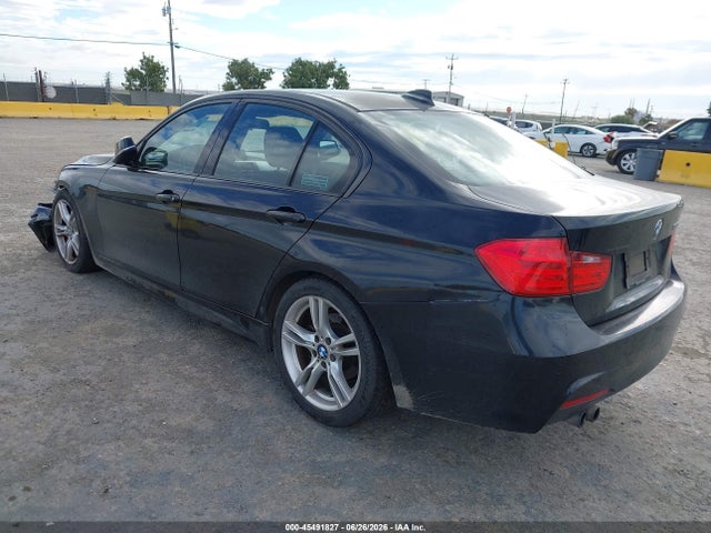 BMW 328I 2014 WBA3C1C5XEK115893 Image 3