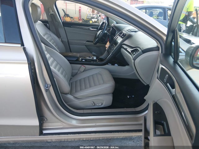 45491867 :رقم المزاد ، 3FA6P0CD3KR116788 vin ، 2019 Ford Fusion Sel مزاد بيع