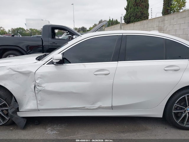 3MW5R1J04N8C77812 BMW 330I