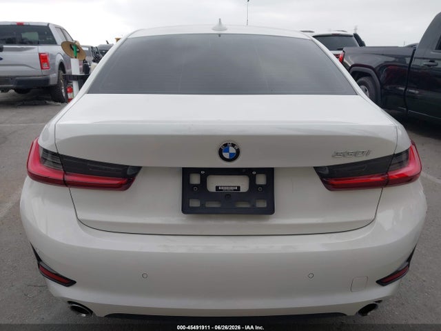 3MW5R1J04N8C77812 BMW 330I