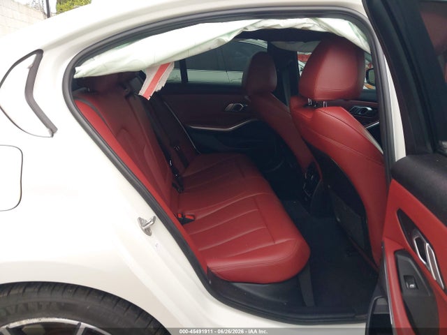 3MW5R1J04N8C77812 BMW 330I