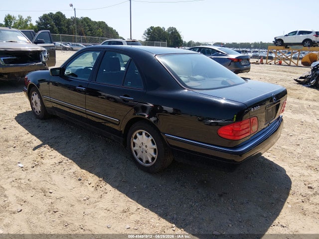 Продажа на аукционе авто 1997 Mercedes-benz E 320, vin: WDBJF55F2VA333331, номер лота: 45491912