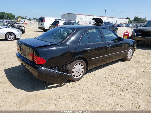 Продажа на аукционе авто 1997 Mercedes-benz E 320, vin: WDBJF55F2VA333331, номер лота: 45491912