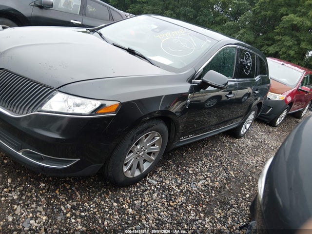 45491918 :رقم المزاد ، 2LMHJ5NK1FBL01536 vin ، 2015 Lincoln Mkt Livery مزاد بيع
