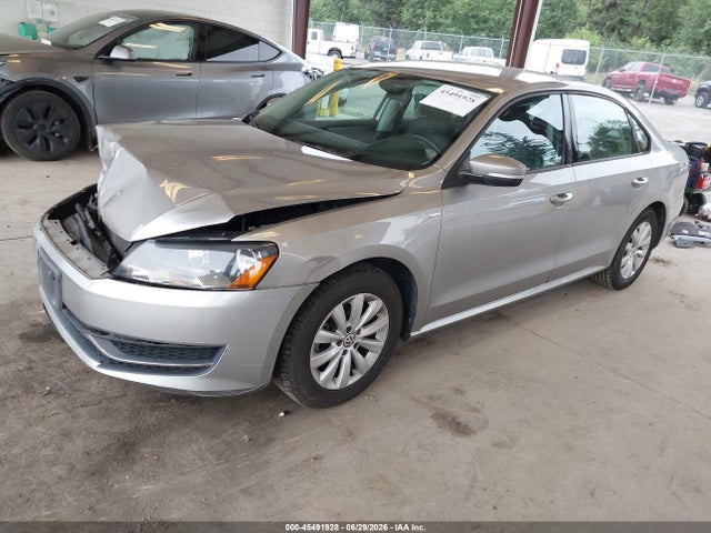 Volkswagen Passat 2.5l Wolfsburg Edition 2014 1VWAP7A39EC020106 Image 2