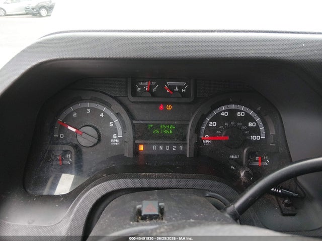 45491930 :رقم المزاد ، 1FTNE2EL6DDA18300 vin ، 2013 Ford E-250 Commercial مزاد بيع