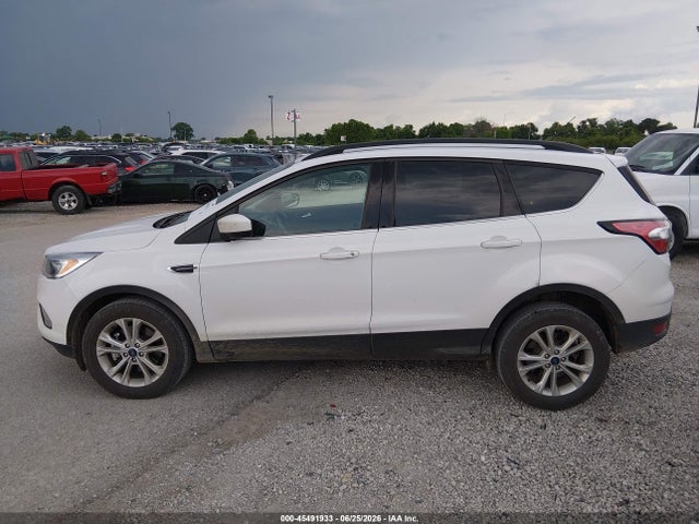 Ford ESCAPE SE 2018 1FMCU9GD1JUD08542 Image 14