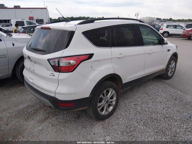 Ford ESCAPE SE 2018 1FMCU9GD1JUD08542 Image 4