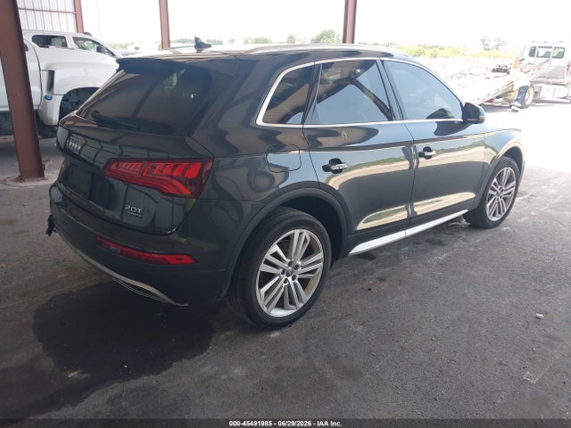Продаж на аукціоні авто 2018 Audi Q5 2.0t Premium, vin: WA1BNAFY6J2159750, номер лоту: 45491985