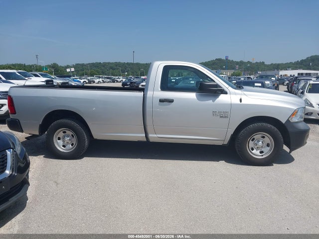 3C6JR6DG3KG502852 RAM 1500 Classic Tradesman 4x2 8&#039; Box
