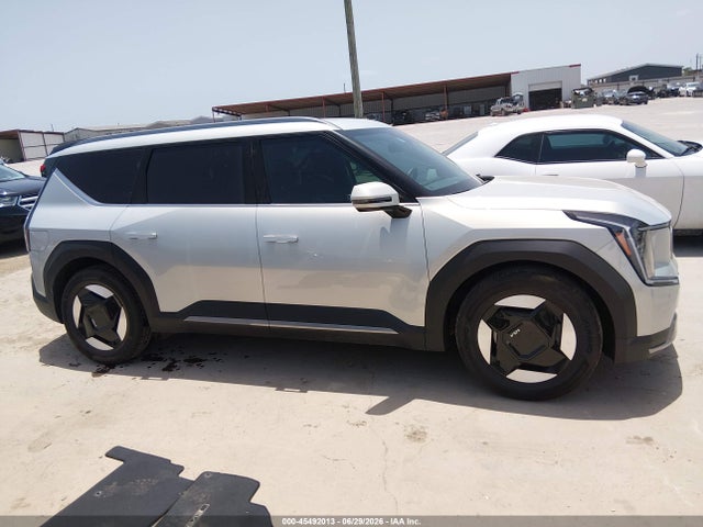 45492013 :رقم المزاد ، KNDAFFS50R6024100 vin ، 2024 Kia Ev9 Wind مزاد بيع