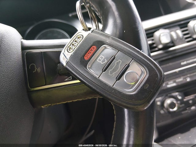 2012 Audi S5 Premium Plus მანქანა იყიდება აუქციონზე, vin: WAUCVAFR8CA003816, აუქციონის ნომერი: 45492026