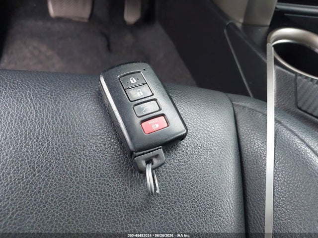 Toyota Rav4 Limited 2015 2T3DFREV0FW356784 Image 11
