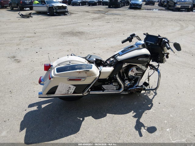 Harley-Davidson Flhtcu Ultra Classic Electra Gld 2014 1HD1FCM14EB677151 Image 12