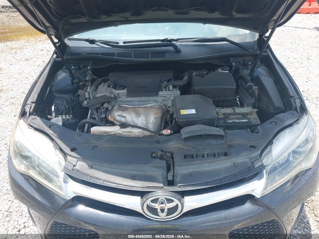 4T1BF1FK2HU750957 Toyota CAMRY SE