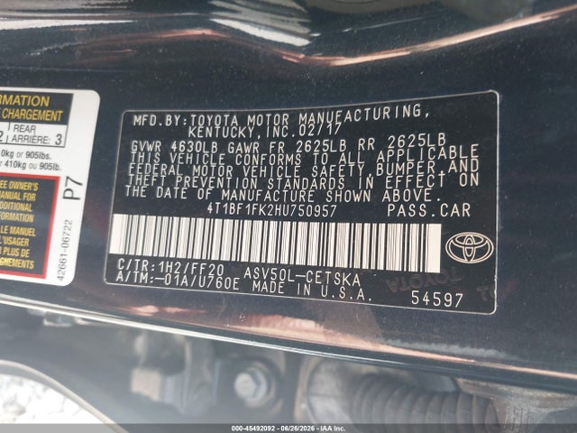 4T1BF1FK2HU750957 Toyota CAMRY SE