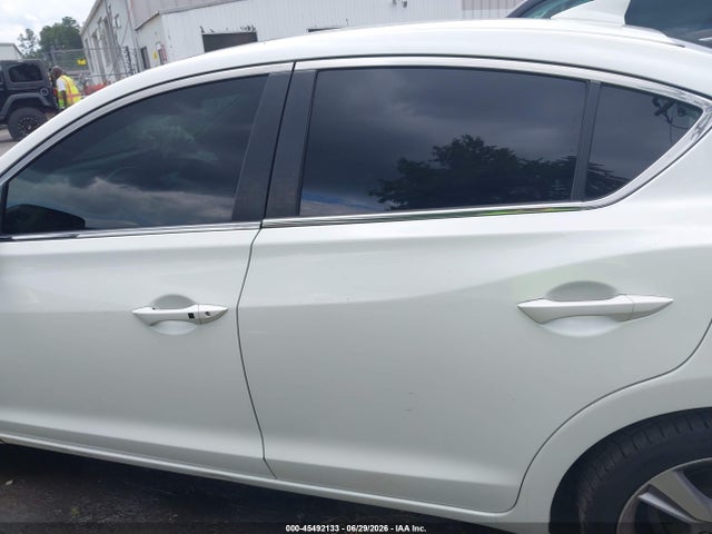 45492133 :رقم المزاد ، 19VDE1F56FE009841 vin ، 2015 Acura Ilx 2.0l مزاد بيع