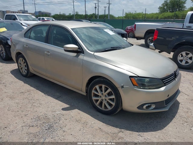 45492166 :رقم المزاد ، 3VWDX7AJ9DM265450 vin ، 2013 Volkswagen Jetta 2.5l Se مزاد بيع