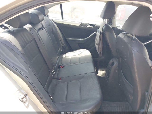 45492166 :رقم المزاد ، 3VWDX7AJ9DM265450 vin ، 2013 Volkswagen Jetta 2.5l Se مزاد بيع