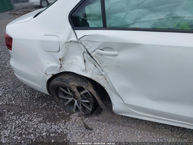 Продажа на аукционе авто 2016 Volkswagen Jetta 1.4t Se, vin: 3VWD67AJ2GM238243, номер лота: 45492167