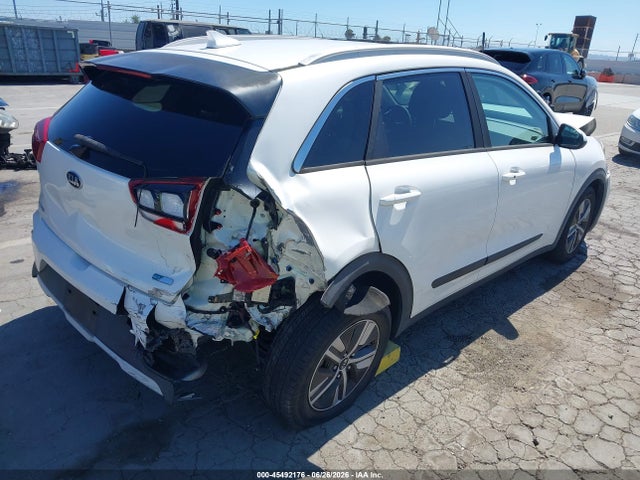 KIA Niro Lxs 2021 KNDCB3LC6M5487972 Image 4